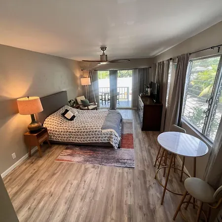 Unit C - Sandy Toes Getaway In Kona